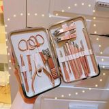  Bộ Bấm Móng Tay Chân Màu Hồng 18 Món Cao Cấp 