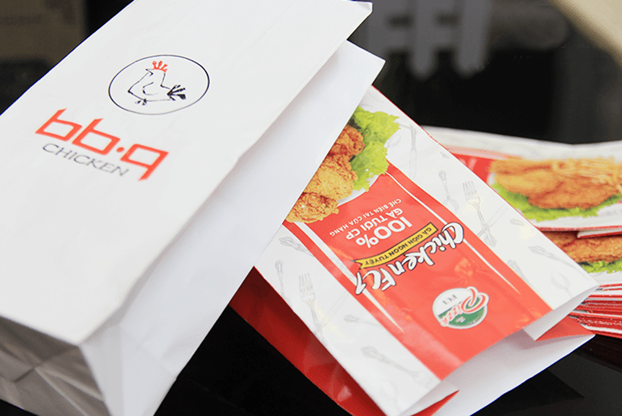 Túi giấy đựng gà rán đẹp, chống thấm dầu tốt 14 túi giấy đựng gà rán giá rẻ