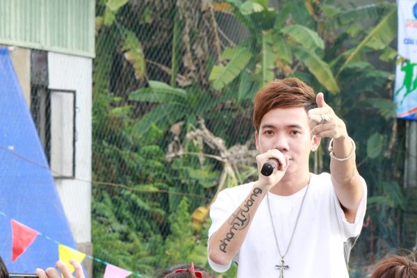 Hội thao Hoài Ân 2016