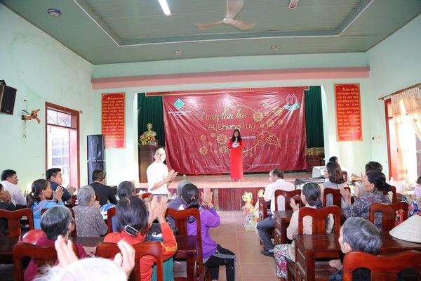 Xuân lan tỏa - Tết chung tay