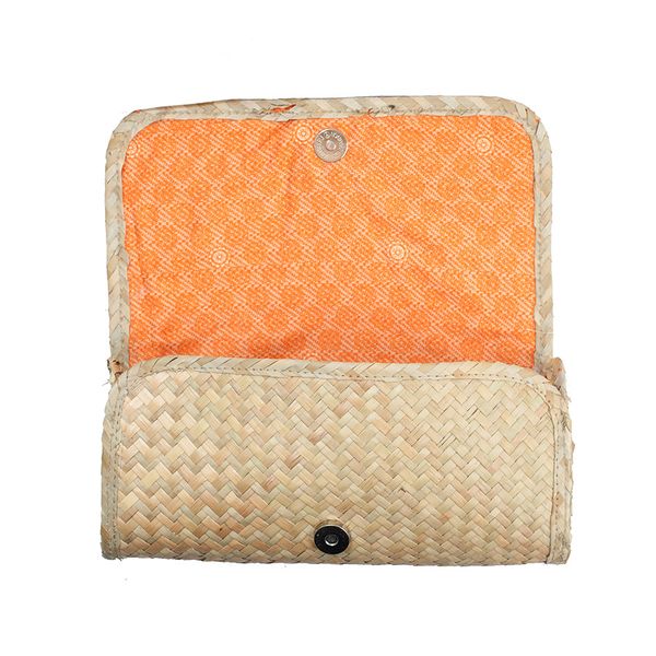  Ví cầm tay kiểu cuộn tròn 