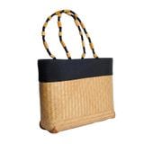  Giỏ mây tre đan viền đen 