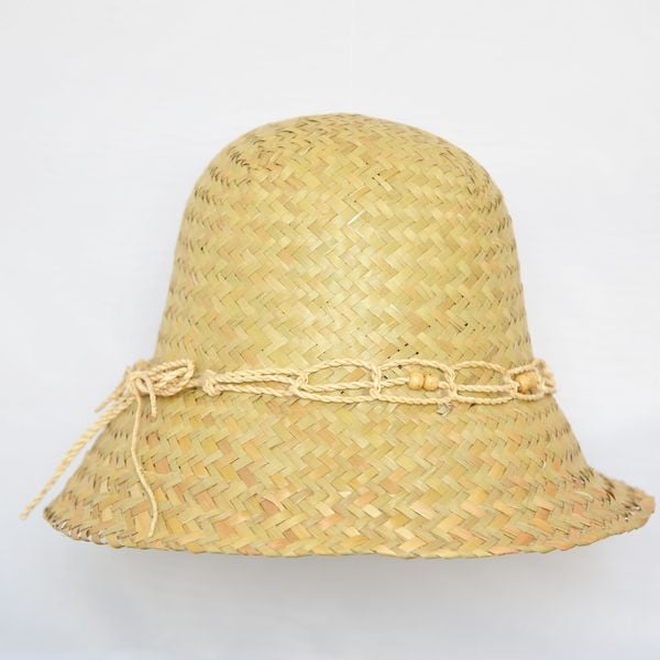  Nón vành cỏ bàng 