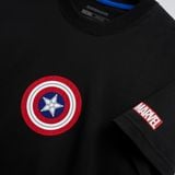 Áo Thun Nam Họa Tiết Marvel Captain Vibranium Shield Form Regular