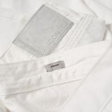 Quần Jean Nam Siêu Nhẹ Ống Suông ICON105 Lightweight Off White Form Straight