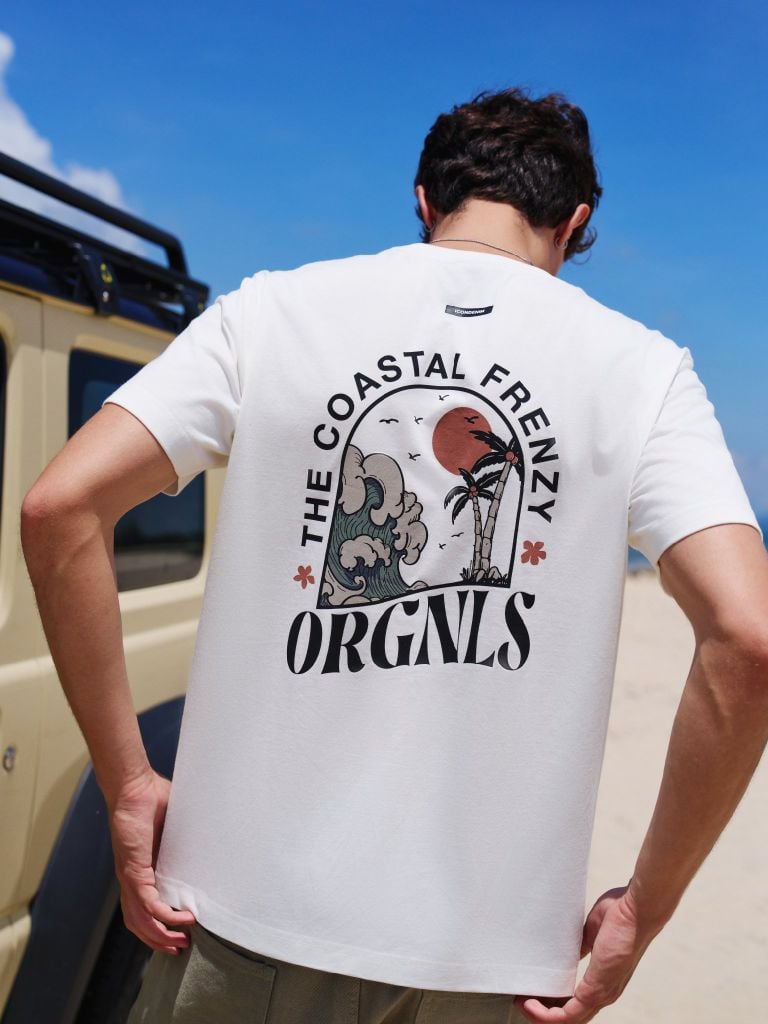 ao-thun-nam-hoa-tiet-in-the-coastal-frenzy-orgnls-form-regular