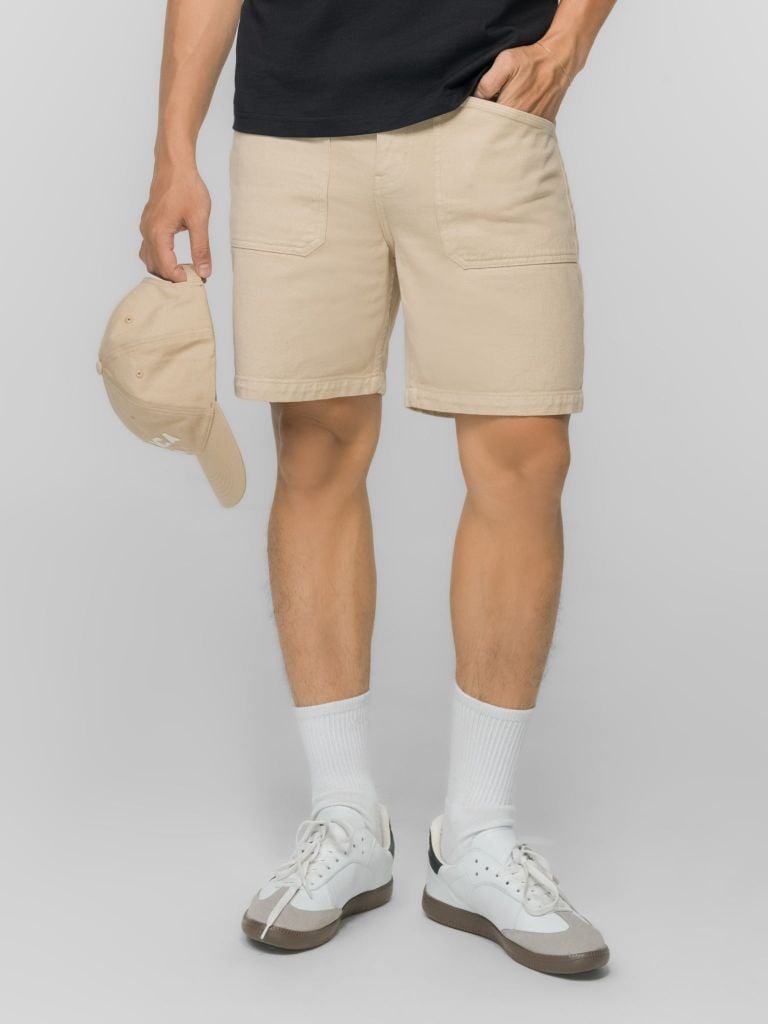 quan-short-kaki-nam-adventure-garment-dye-form-regular
