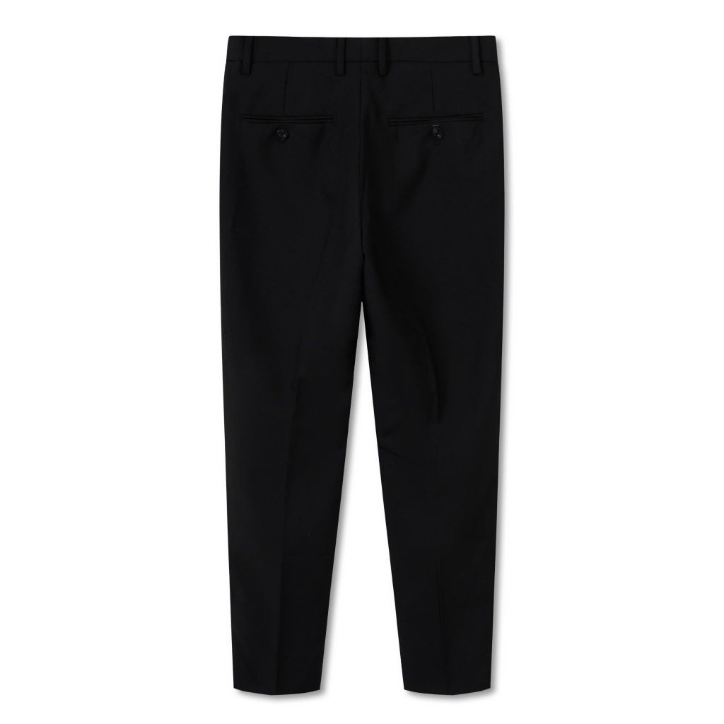 quan-tay-icondenim-classic-black-form-slim