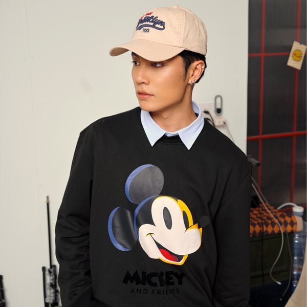 Áo Nỉ Nam Họa Tiết Mickey & Friends Bring The Bold Form Regular