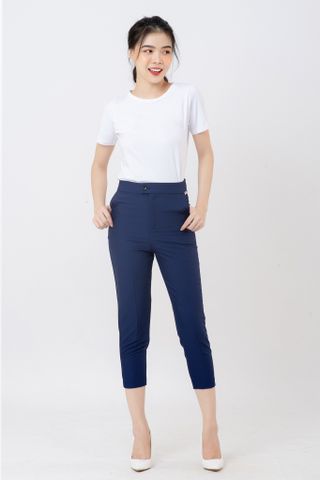  Áo thun cổ tròn basic màu xanh 