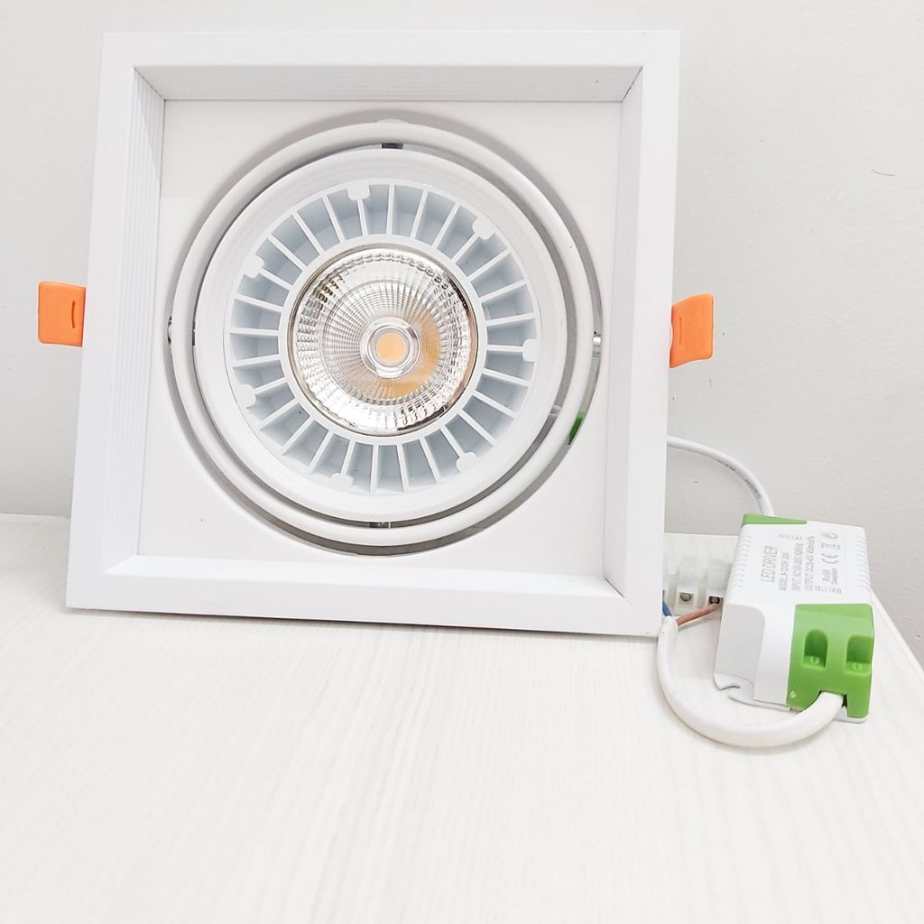 ĐÈN ÂM TRẦN 20W XOAY 360 ĐỘ