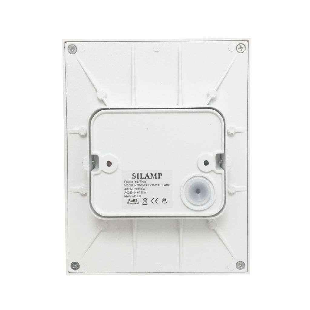 Đèn Led Ốp Tường Vuông 18W