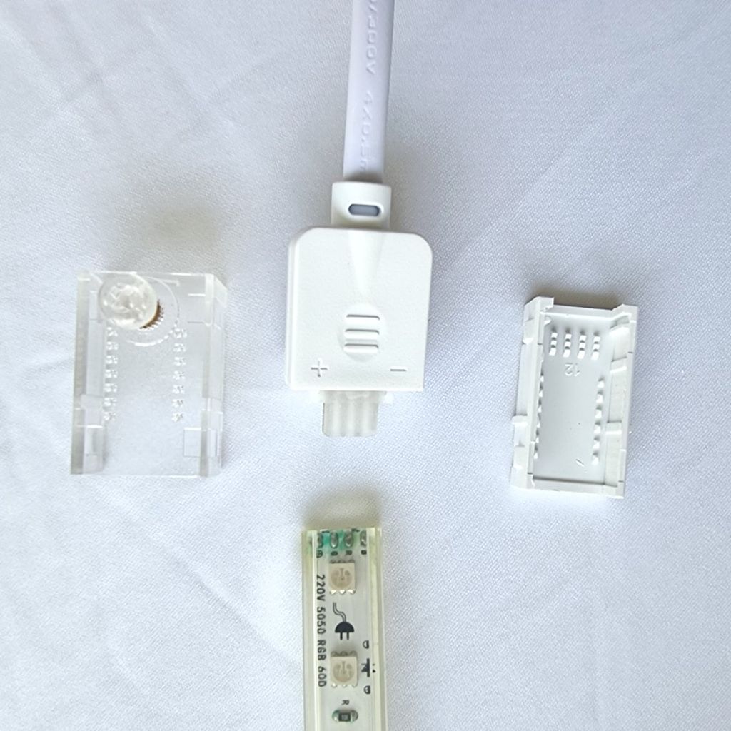 Bộ Nguồn Điều Khiển Đèn LED Dây RGB 5050 Pro 220V