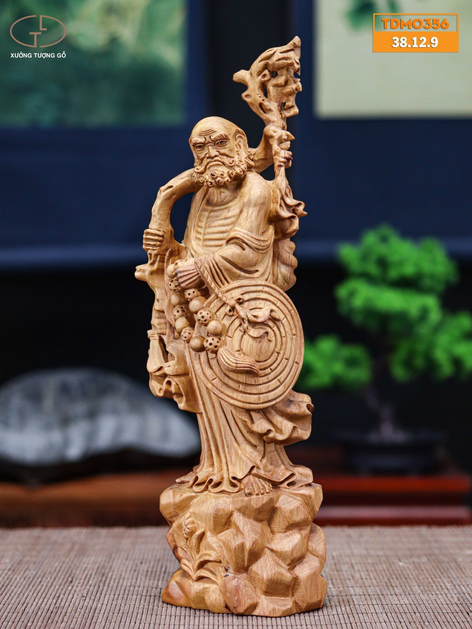 Đạt ma gỗ bách xanh