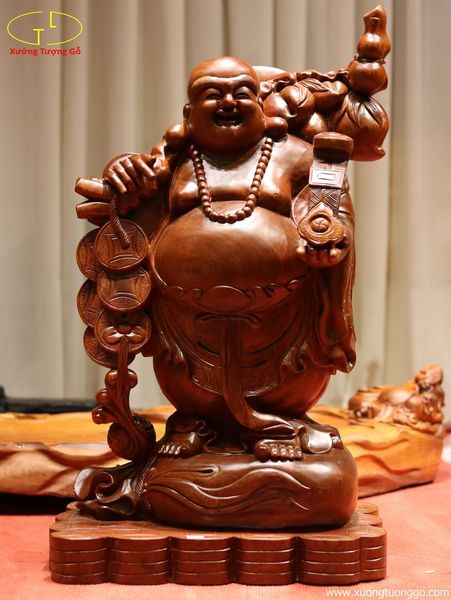 Tượng Phật Di Lặc Đứng Bao Tiền Gỗ Hương