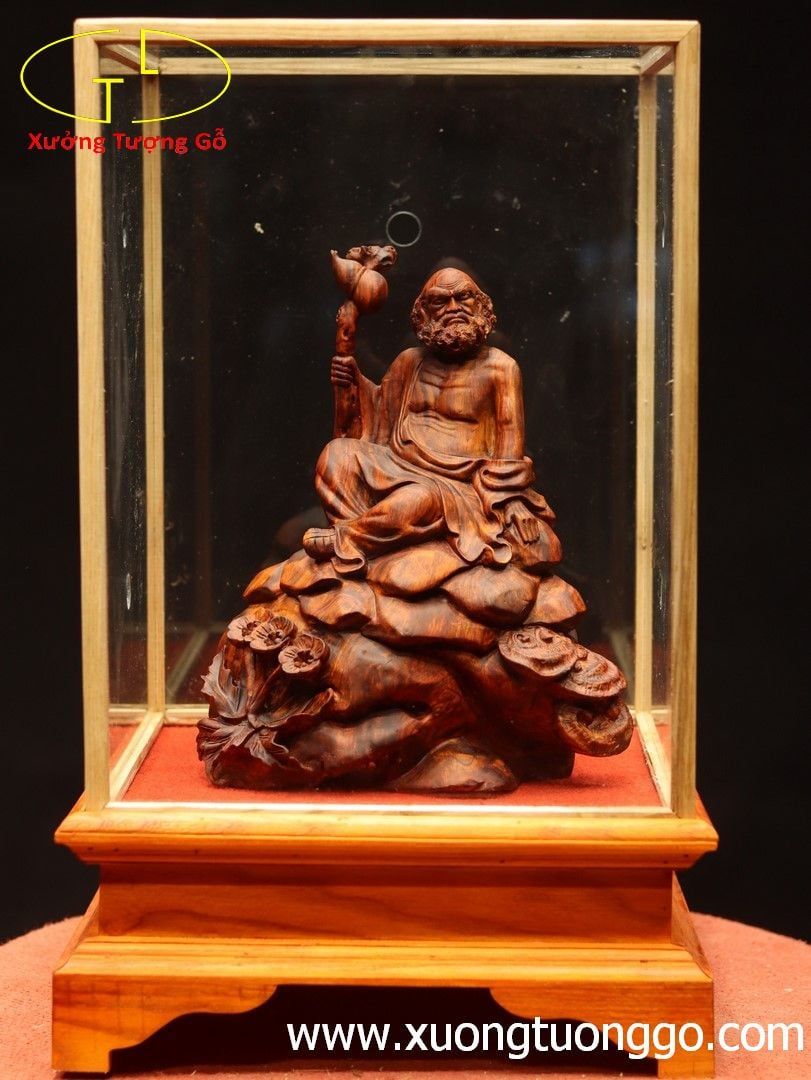 Đạt Ma ngồi thiền gỗ sưa