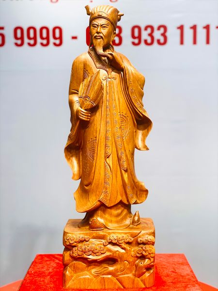 Khổng Minh vuốt râu cao 70.