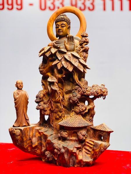 Nhất tâm bái Phật gỗ sưa.