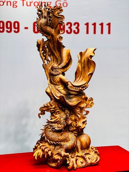 Đạt Ma hàng long gỗ sưa.