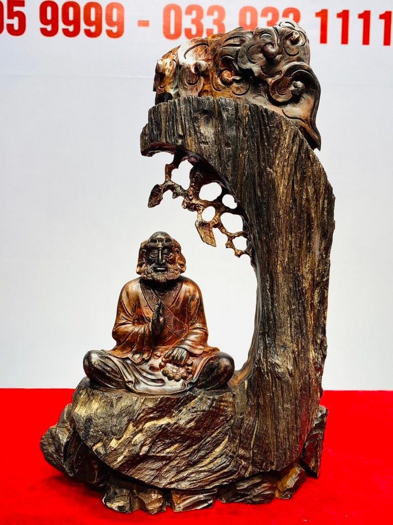 Bồ Đề Đạt Ma Ngồi Thiền Gỗ Trắc