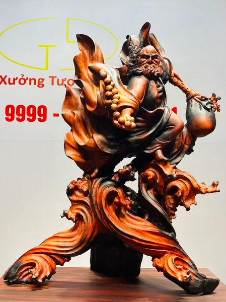 Đạt Ma Múa Võ Gỗ Trắc