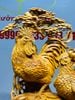 Gia Đình Gà Đứng Bao Tiền Cây Tùng Gỗ Hương
