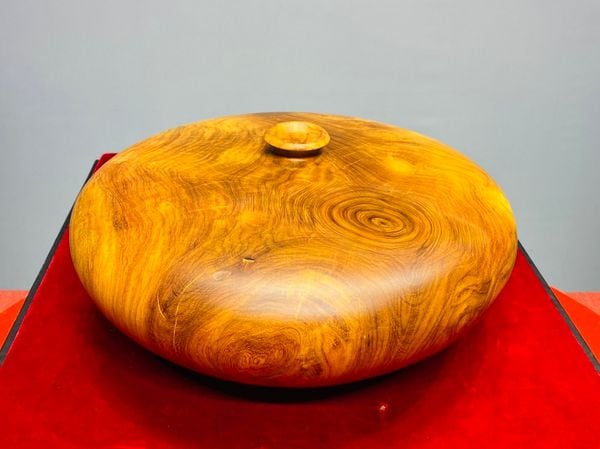 Chum Phú Quý Gỗ Hương