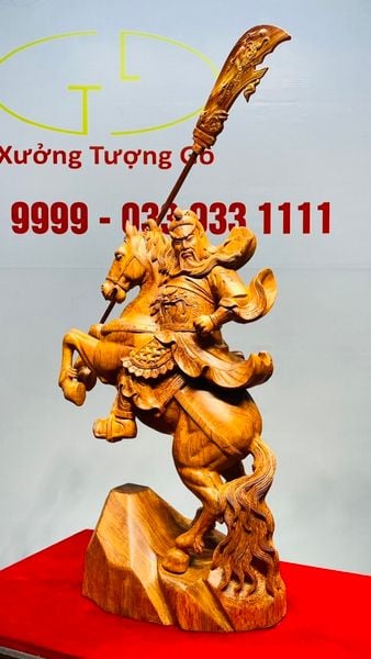 Quan Công Cưỡi Ngựa Gỗ Hương