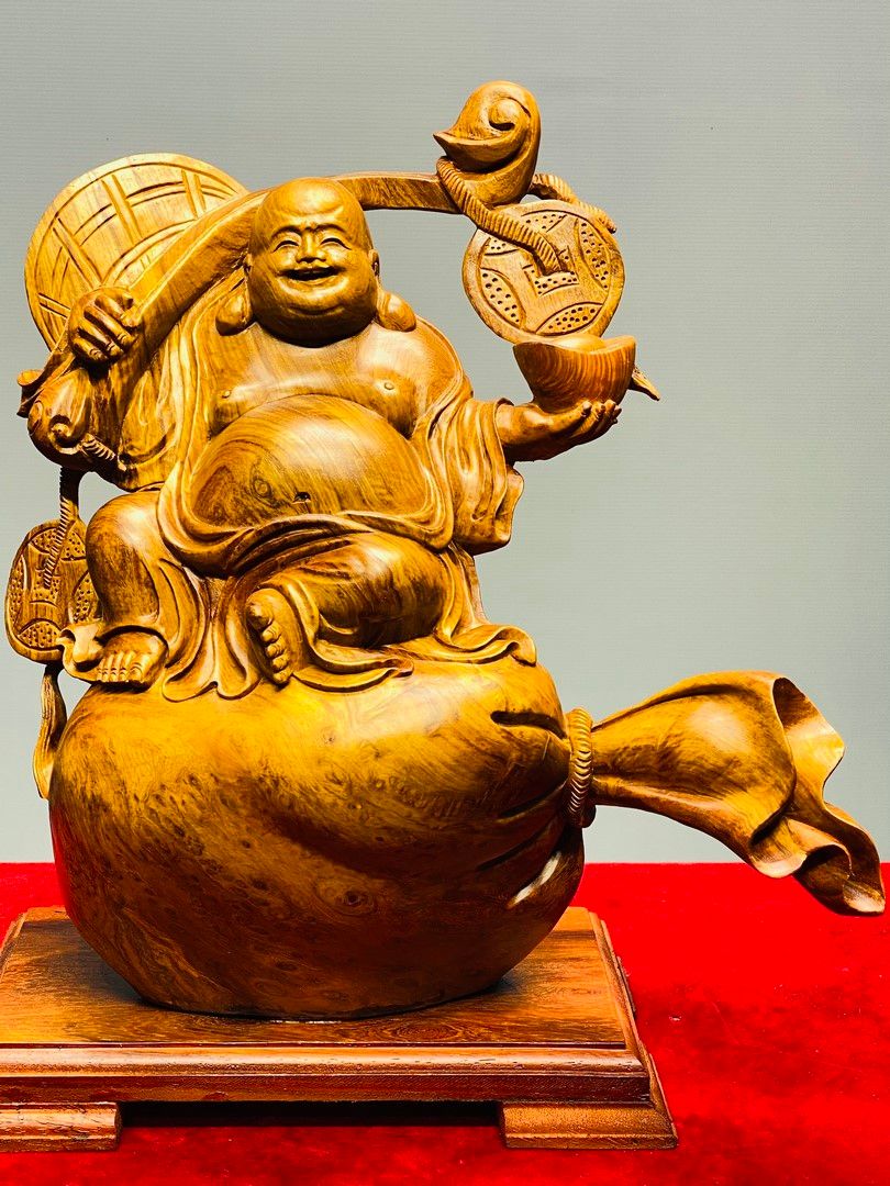 Di Lạc Vác Gậy Như Ý Ngồi Bao Tiền Gỗ Nu Hương