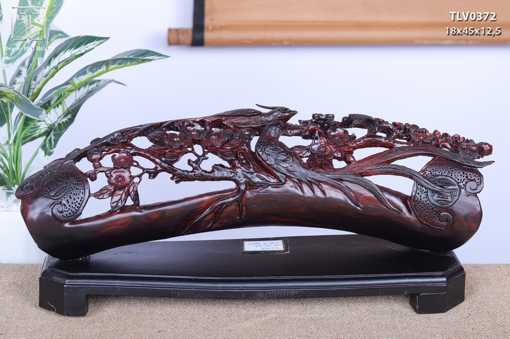 Cầu Gậy Như Ý Chim Trĩ Hoa Mai Gỗ Trắc