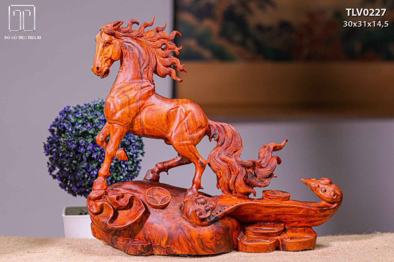 Nhất Mã Đứng Bao Tiền Cầu Gậy Như Ý Gỗ Sưa