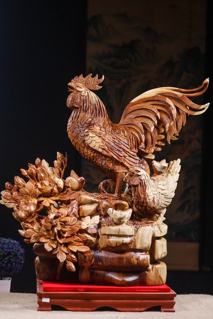 Gia Đình Gà Gỗ Hương