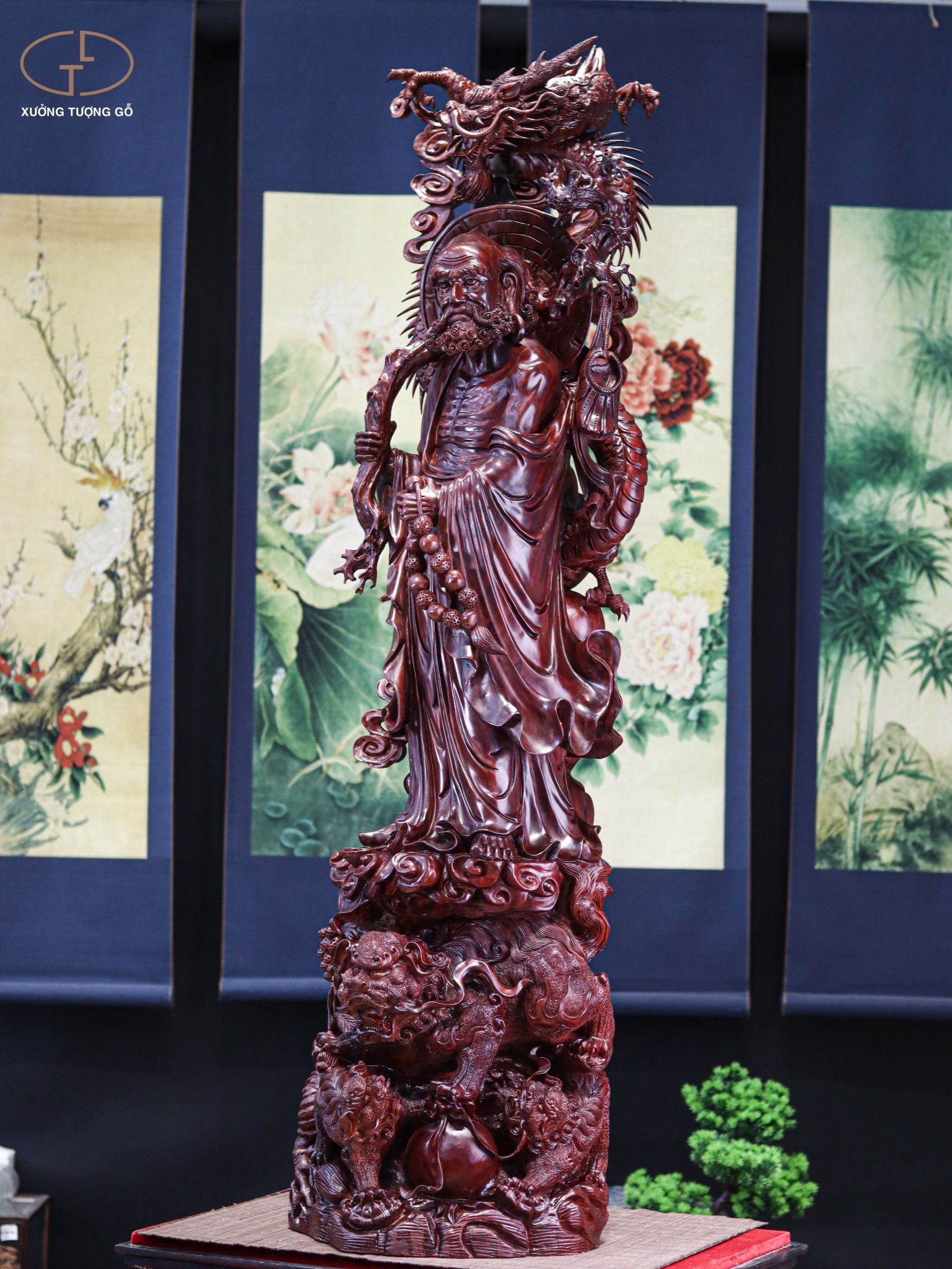 Đạt ma đứng gỗ tử đàn đỏ