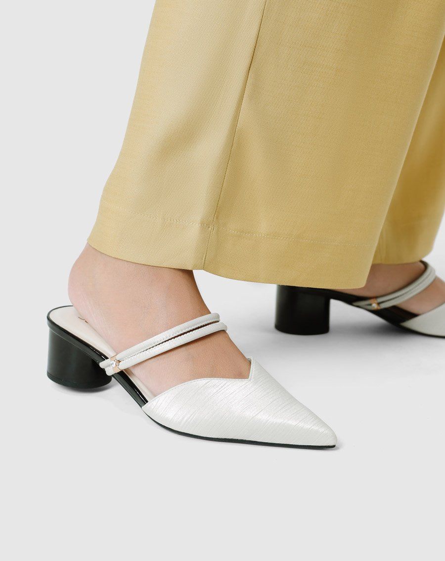  Giày mules mũi nhọn gót trụ 