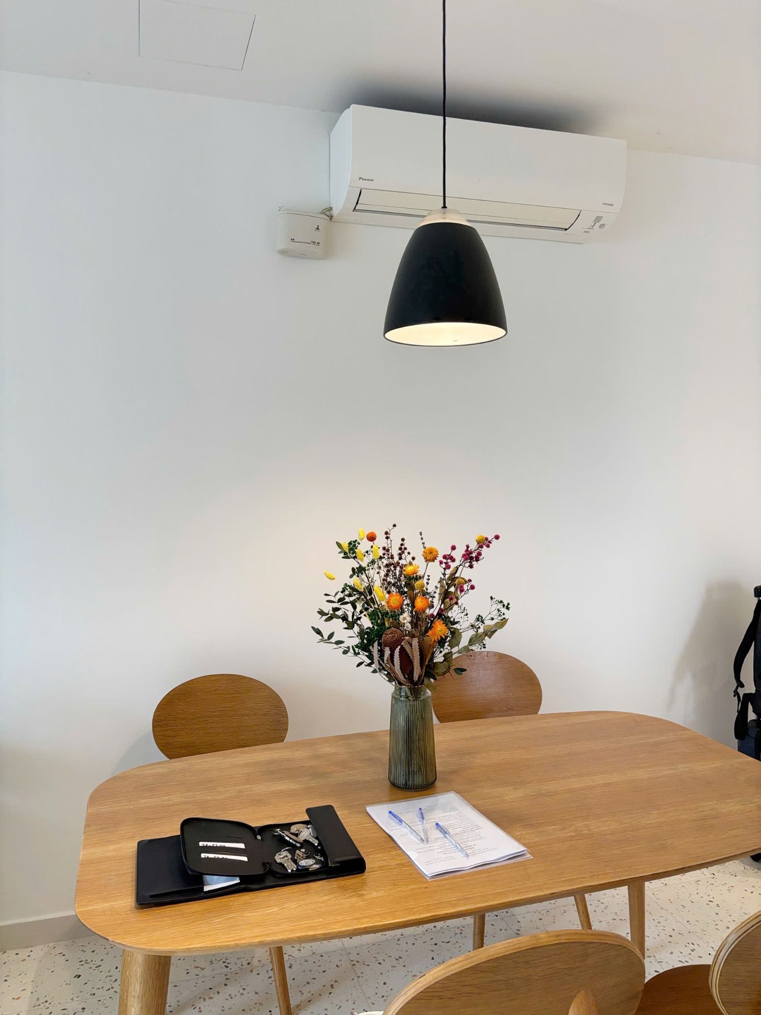 Bình hoa khô nội thất M130657M