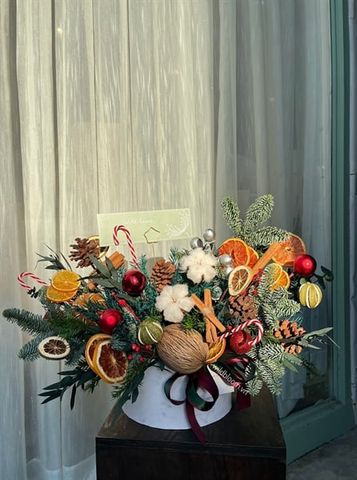 Hộp hoa mừng Xmas M120158L