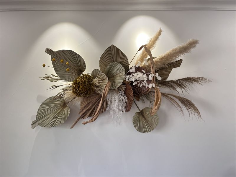 Wall hanger M151237F