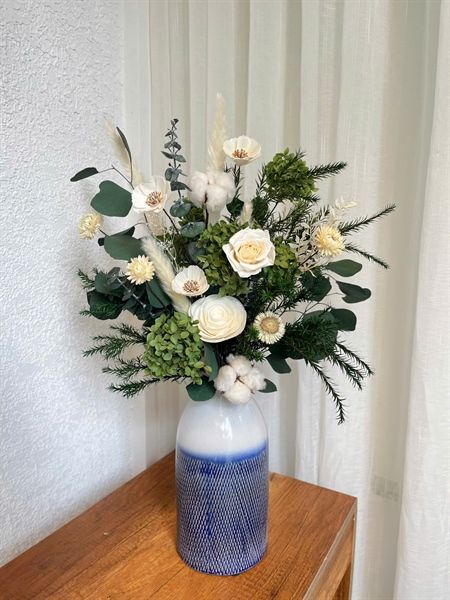 Bó hoa khô tone xanh trắng