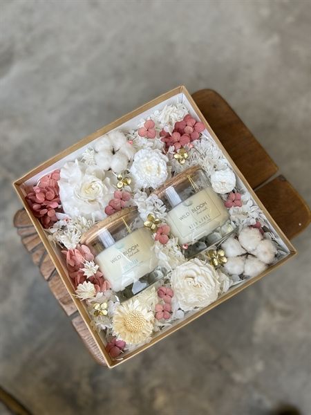 Hộp hoa tone hồng M120180M