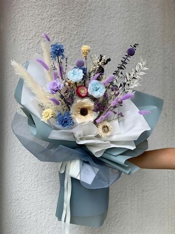 Bó hoa khô tone tím xanh