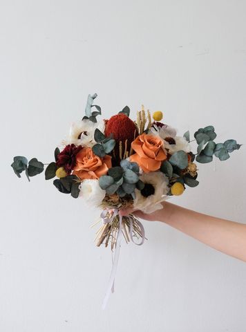 Bó hoa cưới M11043L