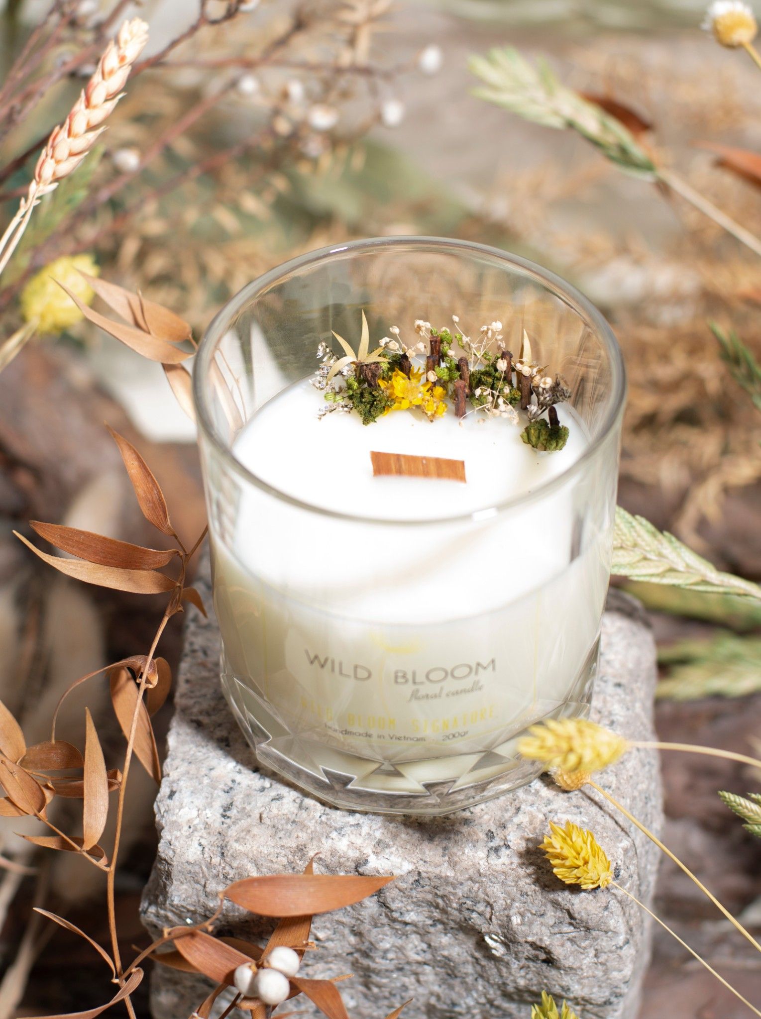Nến thơm Wild Bloom Signature - XS - Màu trắng
