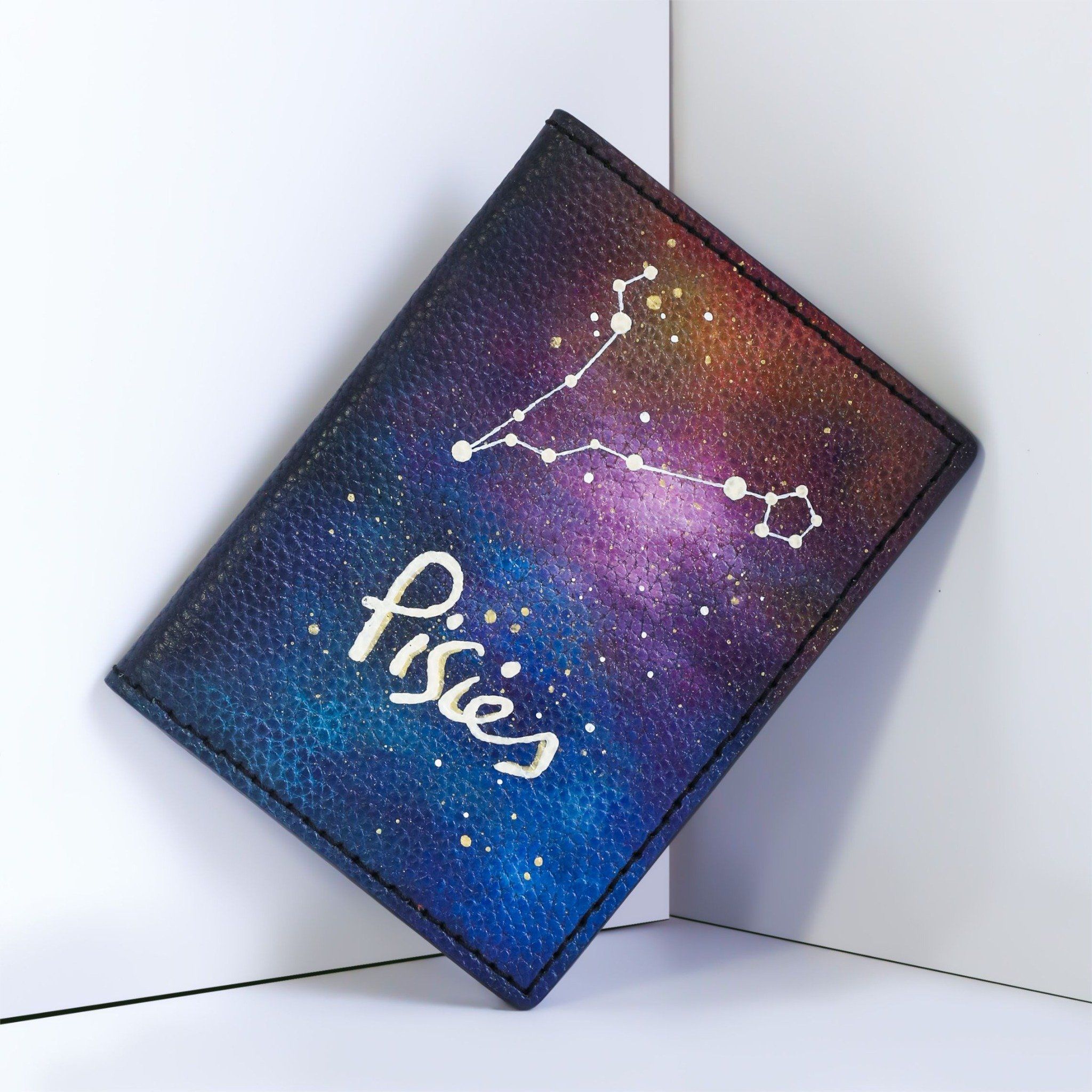  Passport P05 De33 - Pisces Zodiac 