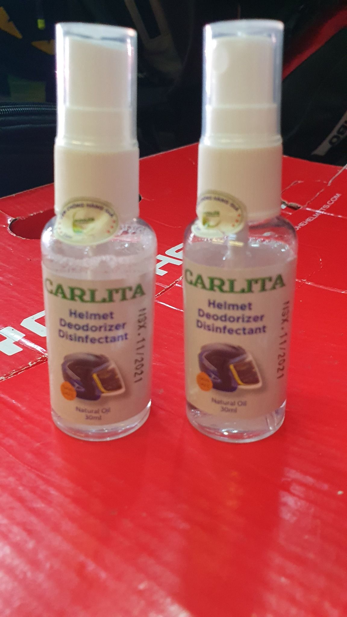 CHAI XỊT NÓN KHÁNG KHUẨN CARLITA
