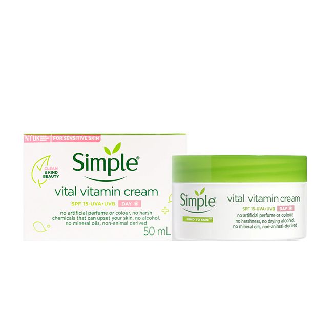 Kem Dưỡng Phục Hồi Da Simple Kind To Skin Vita Vitamin