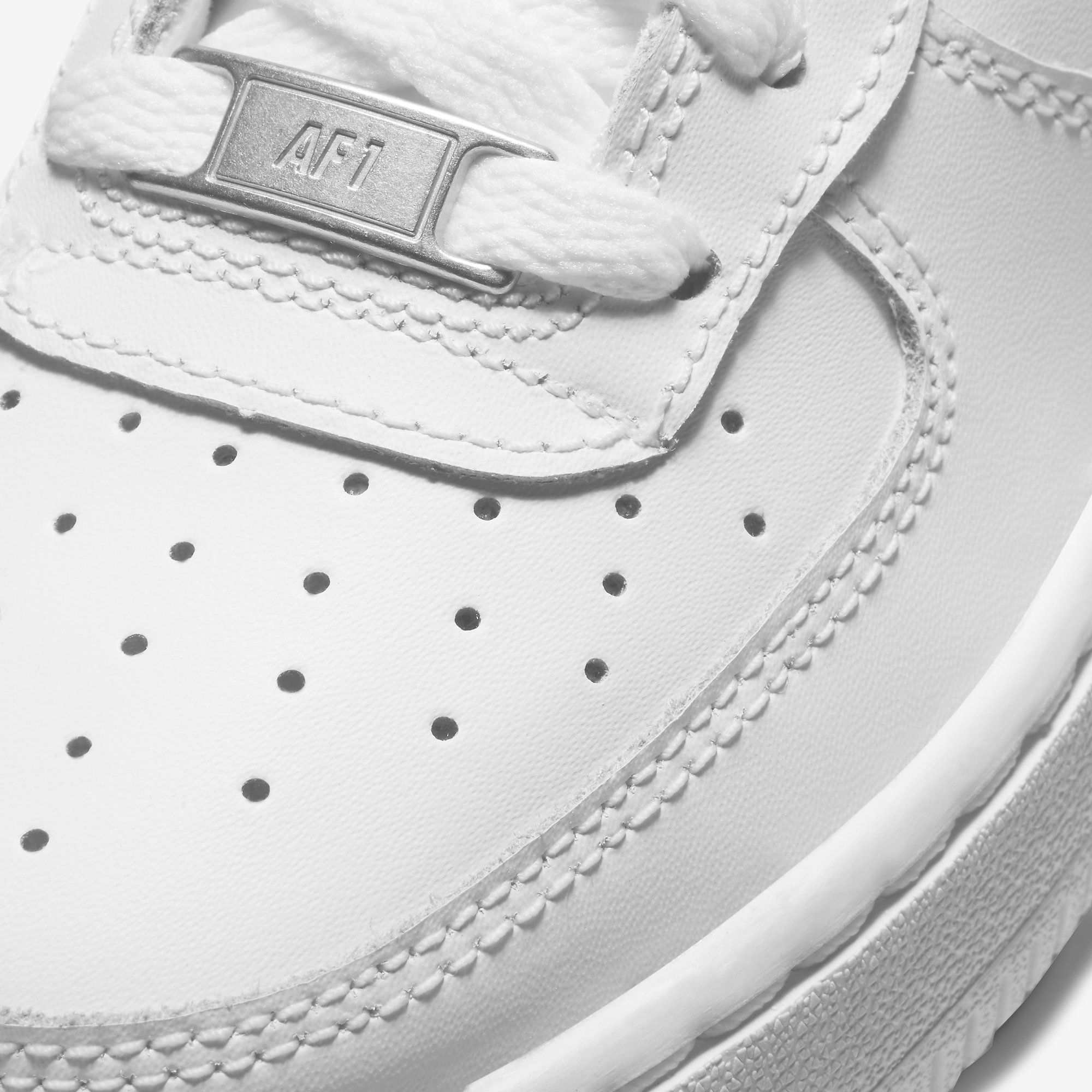  Nike Air Force 1 '07 GS - White/White 