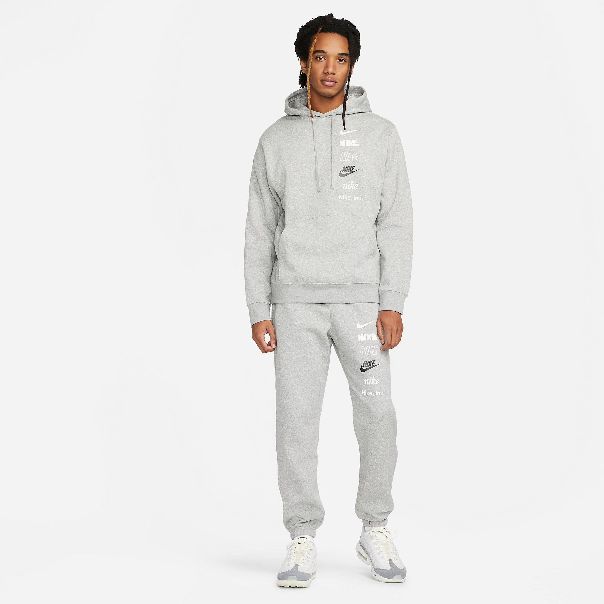  Nike Sportswear Logo Fleece Pants - Grey 