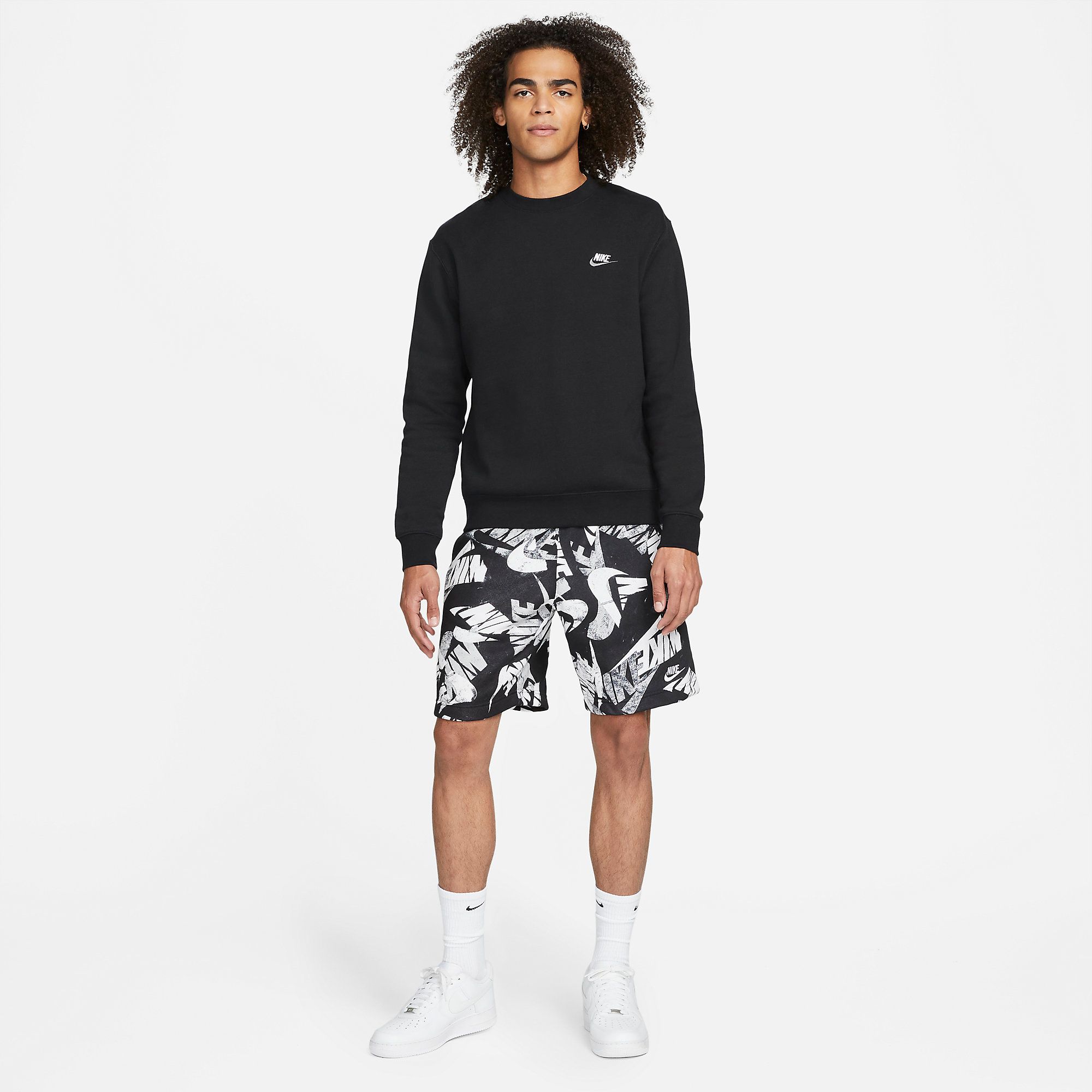  Nike Sportswear Essentials+ All-Over Print Shorts - Black 