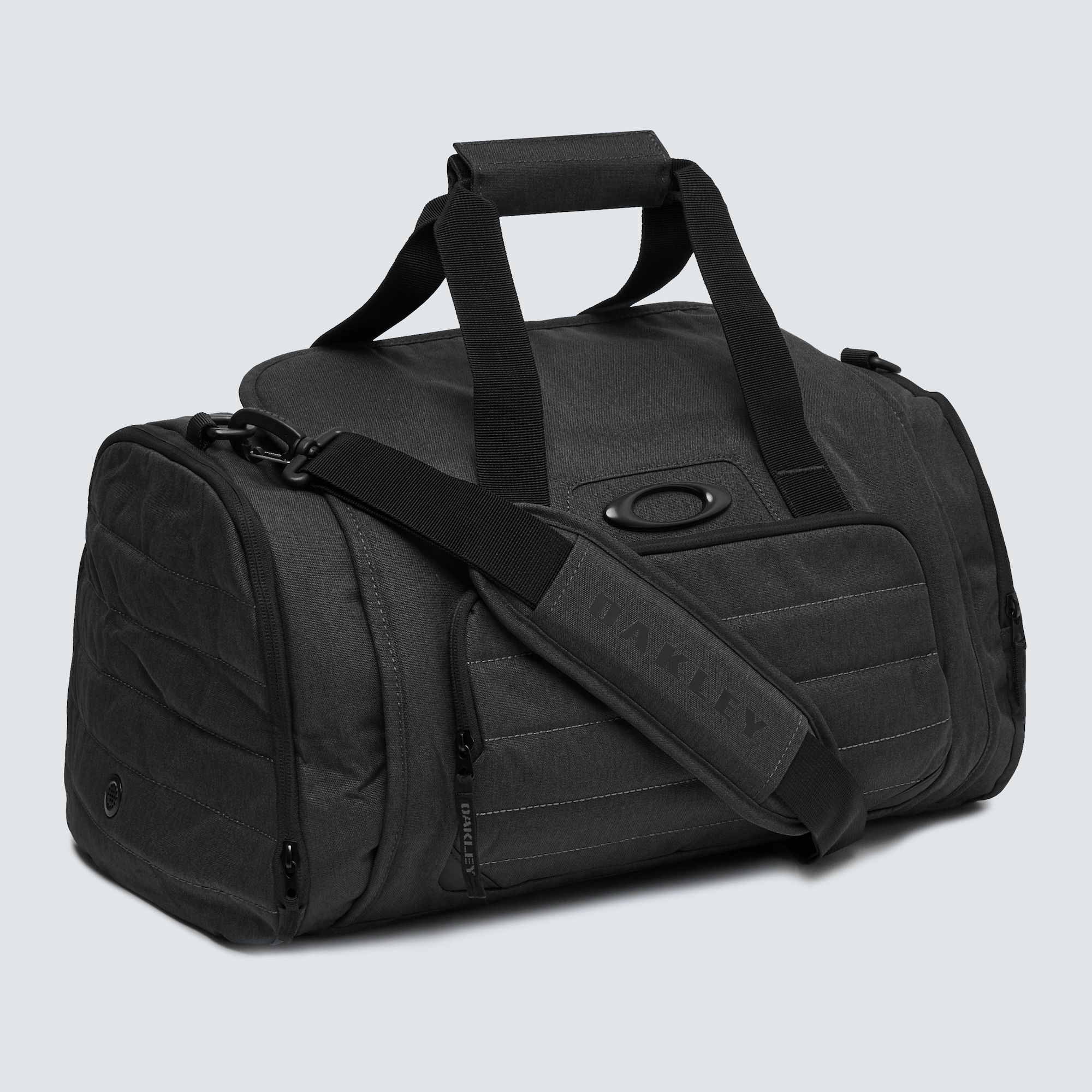  Oakley Enduro 3.0 Duffel Bag - Blackout 