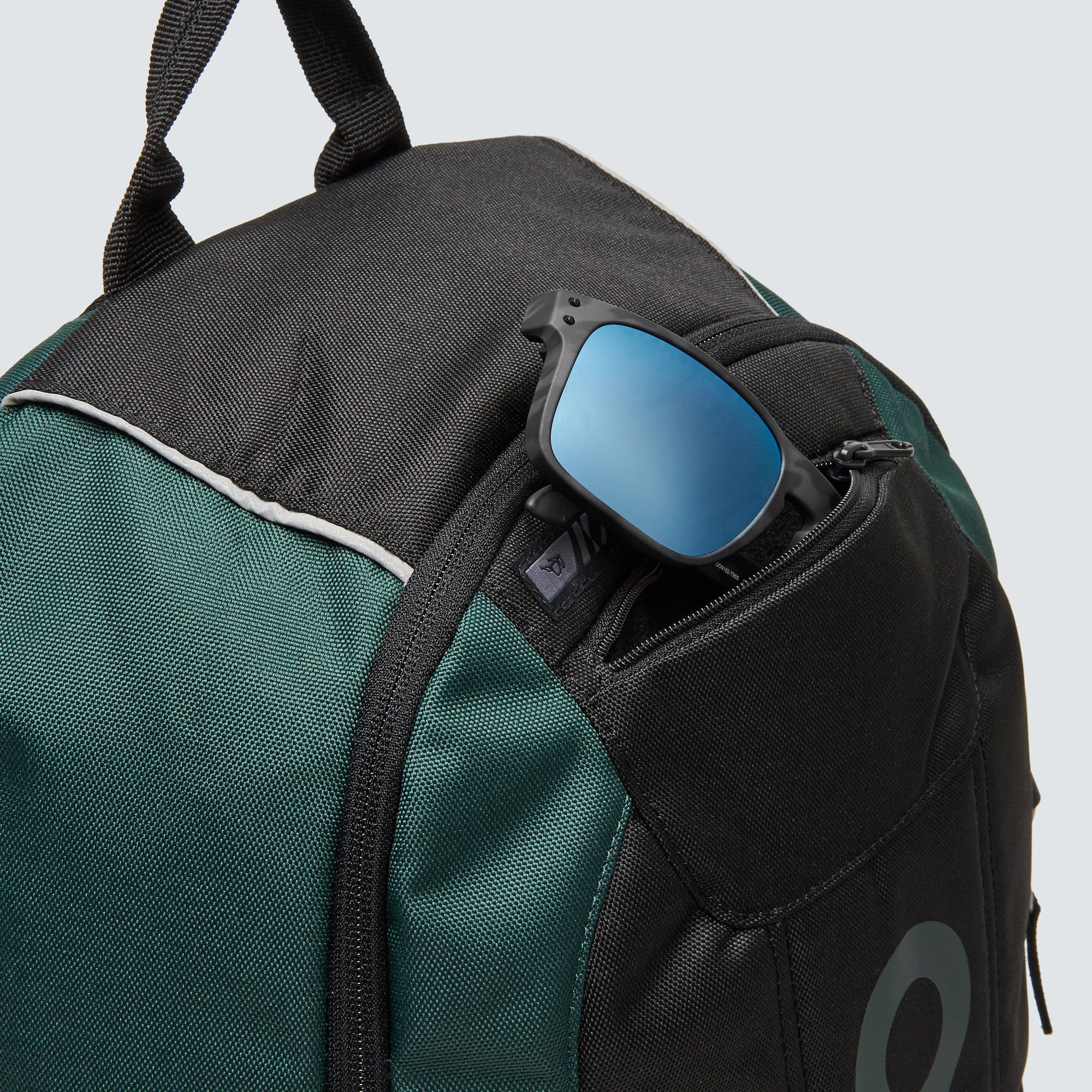  Oakley Enduro 20L 3.0 - Hunter Green 